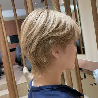 ショート 中山 遥のヘアスタイル