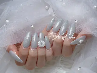 セミロング ELIA所属・NA naのネイルデザイン