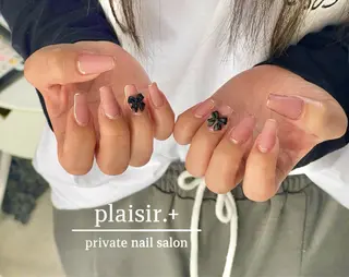 ネイル plaisir. +のネイルデザイン