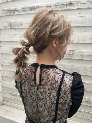 ロング カラー ヘアアレンジ hair salon darts所属・髪質改善/美髪ケア ✨岡野右京のヘアスタイル