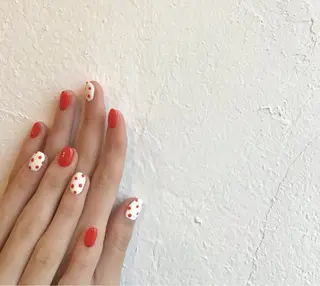 ネイル Roger 舞のネイルデザイン