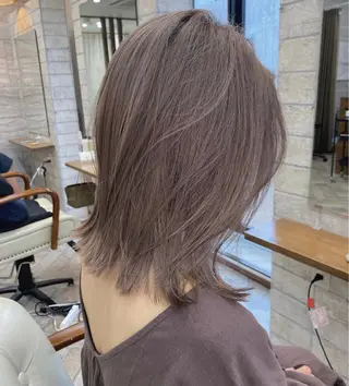 ミディアム カラー パーマ ヘアアレンジ メンズ キッズ ネイル マツエク・マツパ ハイライト、レイヤー カット/西梅田/中西のヘアスタイル