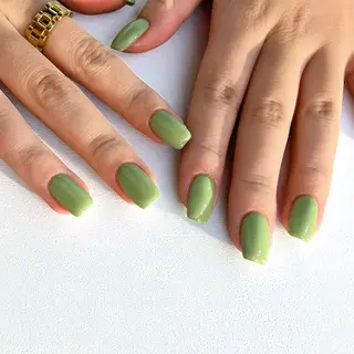 ネイル nail salon　Natural Cure所属・平井 彩香のネイルデザイン
