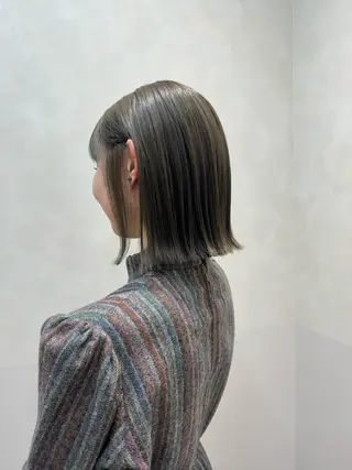 ショート 透明感カラー✴︎ SAYAKAのヘアスタイル