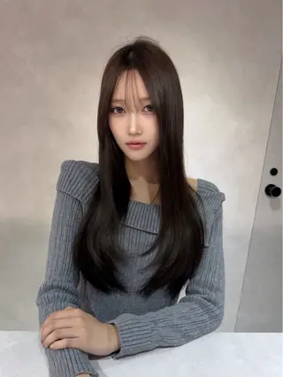 ロング カラー 新島 涼のヘアスタイル