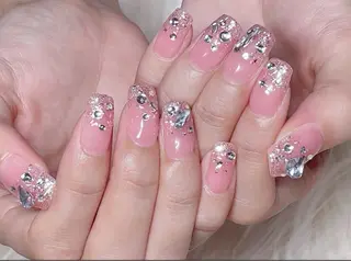 ネイル Nail&eye Belire 新宿のネイルデザイン