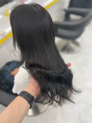 ロング カラー ヘアアレンジ ☁️縮毛矯正✖️ 赤み消し☁️りくのヘアスタイル