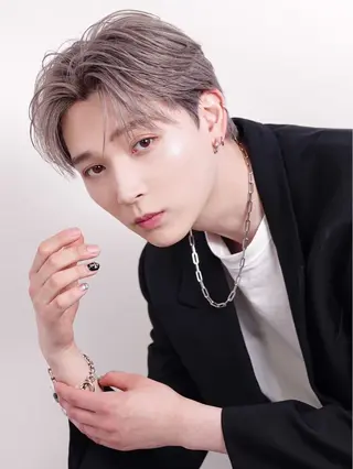 ショート カラー メンズ MEN'S HAIR SENSE BLUE 渋谷宇田川交番前店所属・🔥メンズ特化🔥 牧野圭吾のヘアスタイル