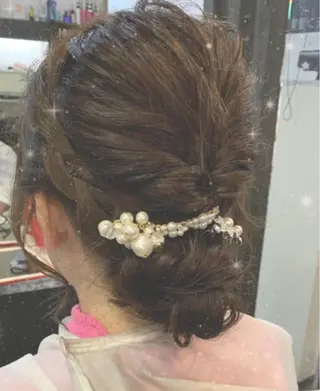 ミディアム ヘアアレンジ LEGGU所属・中本 愛理のヘアスタイル