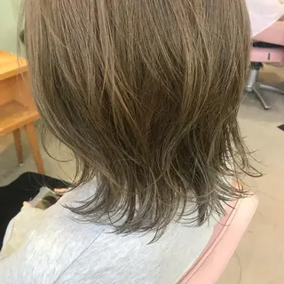 ミディアム カラー 中村 瑞希のヘアスタイル
