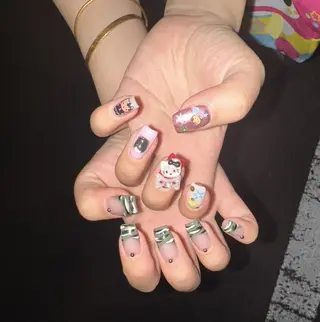 ネイル ナナ　ネイル Salonのネイルデザイン