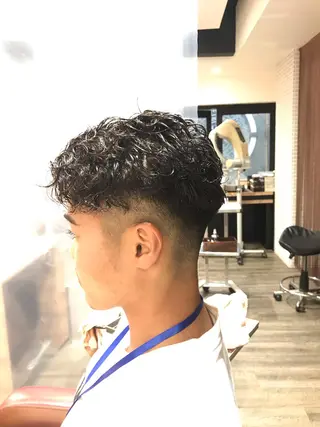 ショート パーマ メンズ 12月限定クーポン 💕大量更新ブリーチのヘアスタイル