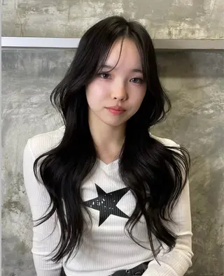 ロング 𝐘𝐔𝐌𝐄/ capture‪❤︎のヘアスタイル