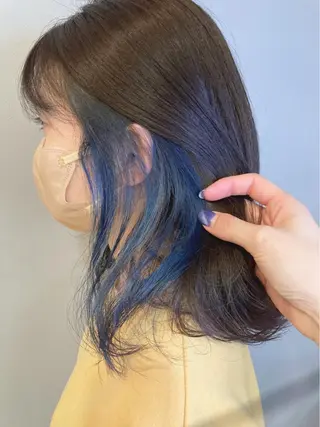 ミディアム カラー 宮原 佳苗のヘアスタイル