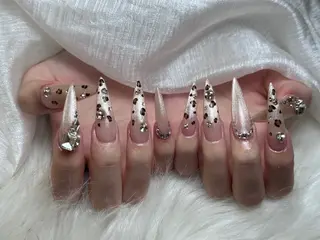 ネイル Jenn Nail_ ヘビのネイルデザイン