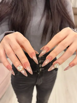 ネイル EASEN 伊藤 深秋のネイルデザイン