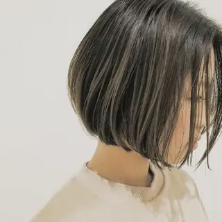 ショート カラー レイヤーカット/ ウルフカット/大橋 のヘアスタイル