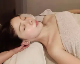 Linné  Yomogi Spa所属・Linné Amiのエステ・リラクイメージ