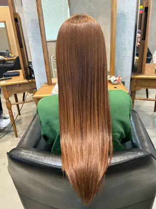 カラー 稲井 裕美のヘアスタイル