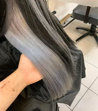 セミロング 髪質改善ストレート/ ブリーチ／渋谷　福田のヘアスタイル