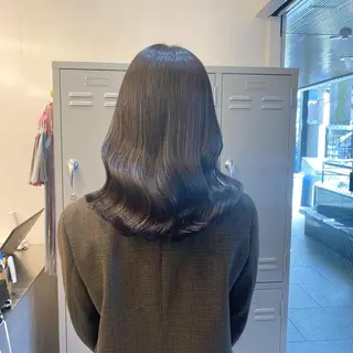 セミロング カラー ヘアアレンジ 🌷愛されヘア🌷 伊藤　万裕のヘアスタイル