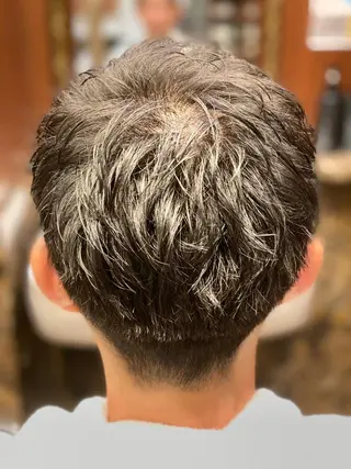 ショート HIRO GINZA barber shop神楽坂店所属・波岡 萩斗のヘアスタイル