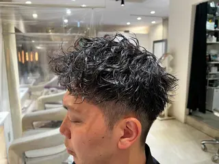 パーマ メンズ メンズパーマ特化型 /京橋/栗野京弥のヘアスタイル