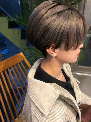 ショート カラー 🌈圧倒的デザイン力 内井省吾のヘアスタイル