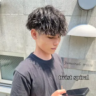 ショート パーマ ヘアアレンジ メンズ メンズパーマの達人 🌟川内絵人のヘアスタイル