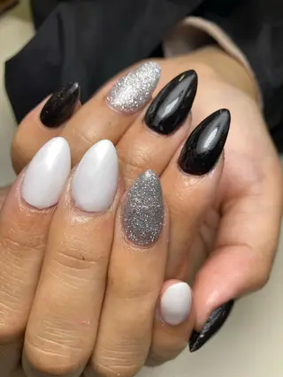 ネイル nailALBA 安蒜良彰のネイルデザイン