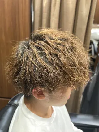 ショート ヒロ銀座所属・横須賀和也 ヒロ銀座一丁目のヘアスタイル