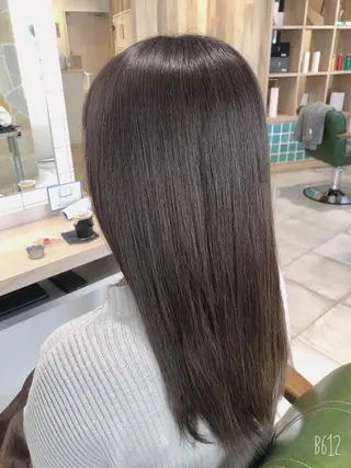 ロング カラー EARTH志木/佐藤 氷河のヘアスタイル