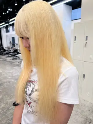 ロング 🌈ハイトーンカラー ⋆˚ʚɞにいな🌈のヘアスタイル
