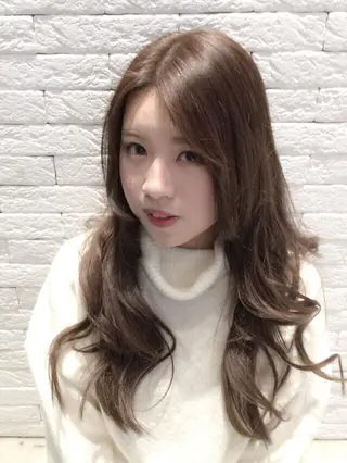 ロング ダブルカラー🎉 ハイトーン🎉スドウのヘアスタイル