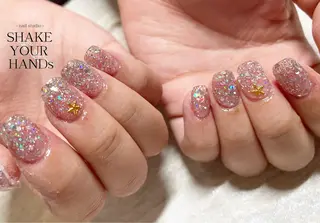 ネイル ネイルスタジオ シェイクユアハンズのネイルデザイン