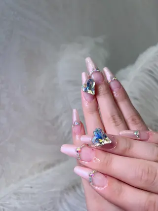 ネイル Ubuntu🎀 ネイルサロン✨のネイルデザイン