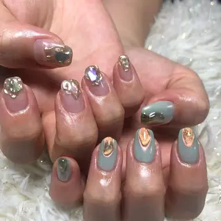 ネイル Twinkling( private salon)所属・伊藤 京香のネイルデザイン