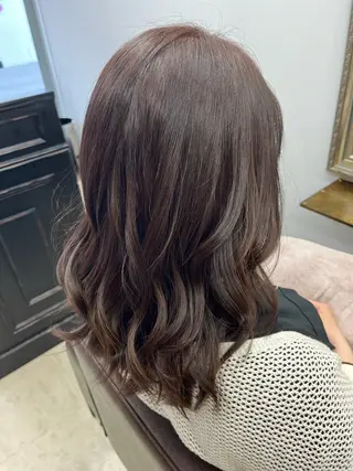 セミロング カラー Crescere所属・小島 凜のヘアスタイル