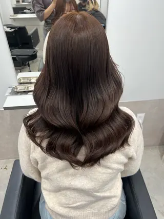 セミロング maya レイヤーカットのヘアスタイル