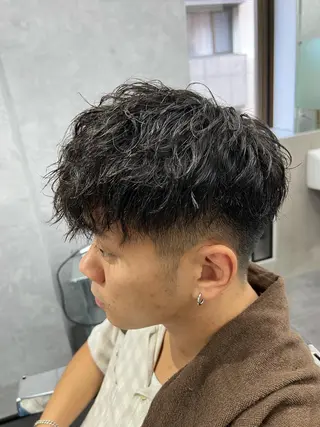 ショート パーマ メンズ The Gollum cut＆shave所属・垢抜け・メンズパーマ 津山祐紀のヘアスタイル