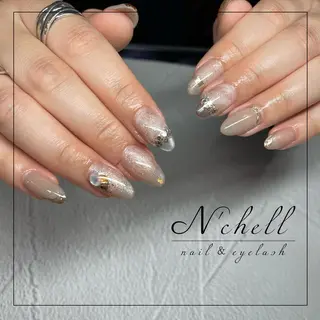 ネイル Nailist Aoiのネイルデザイン