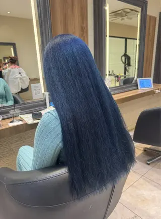 ロング カラー さら艶ストレート 🩶Suzuneのヘアスタイル