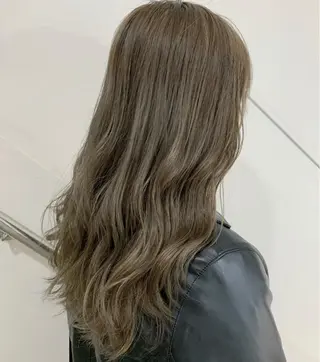 セミロング カラー 【髪質改善美容師】 KAITOのヘアスタイル