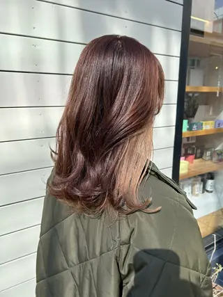 セミロング カラー ヘアアレンジ yuka .のヘアスタイル