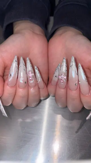 ネイル 👽個性派ネイル🎀 komachiのマツエク・マツパデザイン