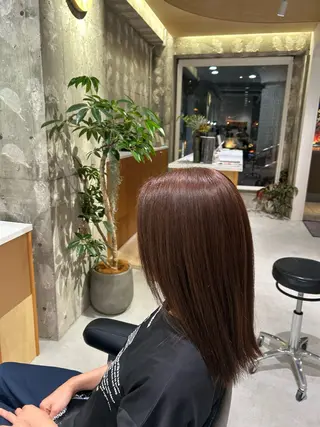 カラー 髙橋 舞衣のヘアスタイル