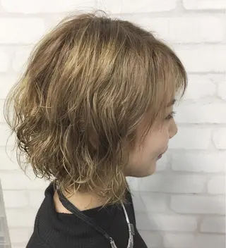 ショート カラー パーマ エクステの神様 ▫️原島ユウヤ▫️のヘアスタイル