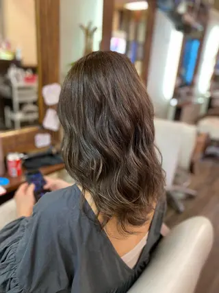 ミディアム カラー ヘアアレンジ 加藤 瑠美のヘアスタイル