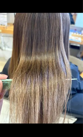 セミロング 櫻井 千穂のヘアスタイル