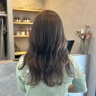 セミロング カラー いなみね はるきのヘアスタイル
